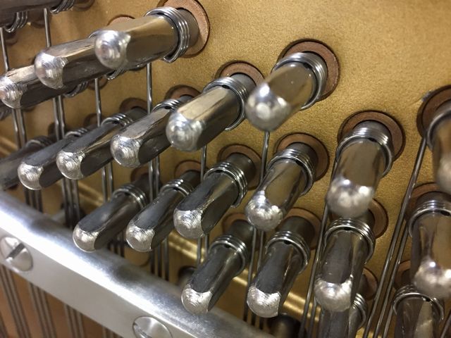 ヤマハ 中古ピアノ w102b