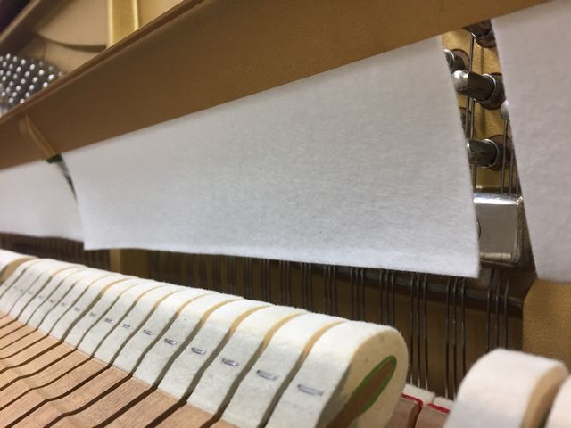 ヤマハ 中古ピアノ w102b