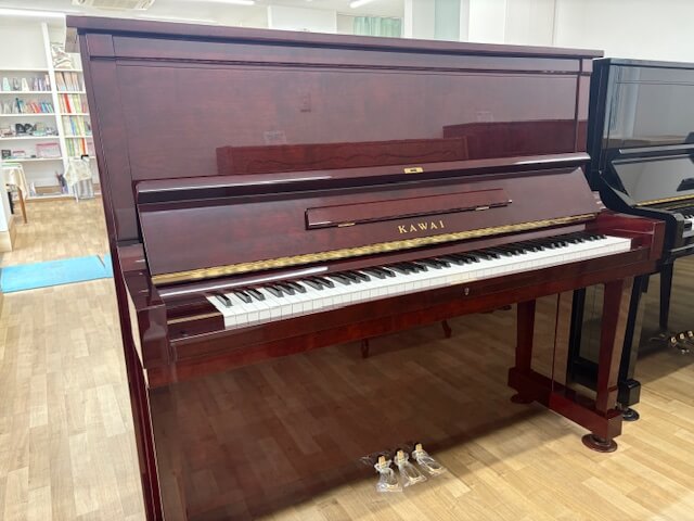 カワイ　中古ピアノ　KL601