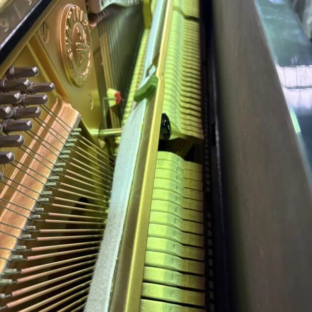 ヤマハ 中古ピアノ UX